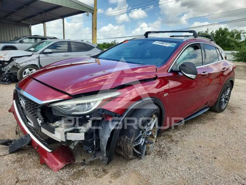 2018 Infinity QX30 фото