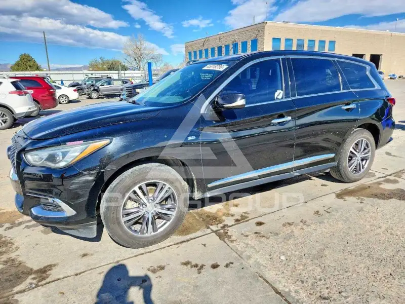 2018 Infinity QX60 photo