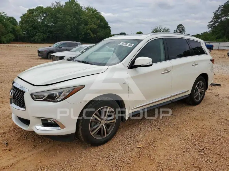 2018 Infinity QX60 photo