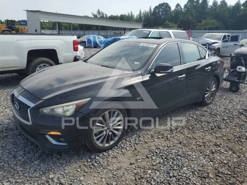 2018 Infinity Q50 фото
