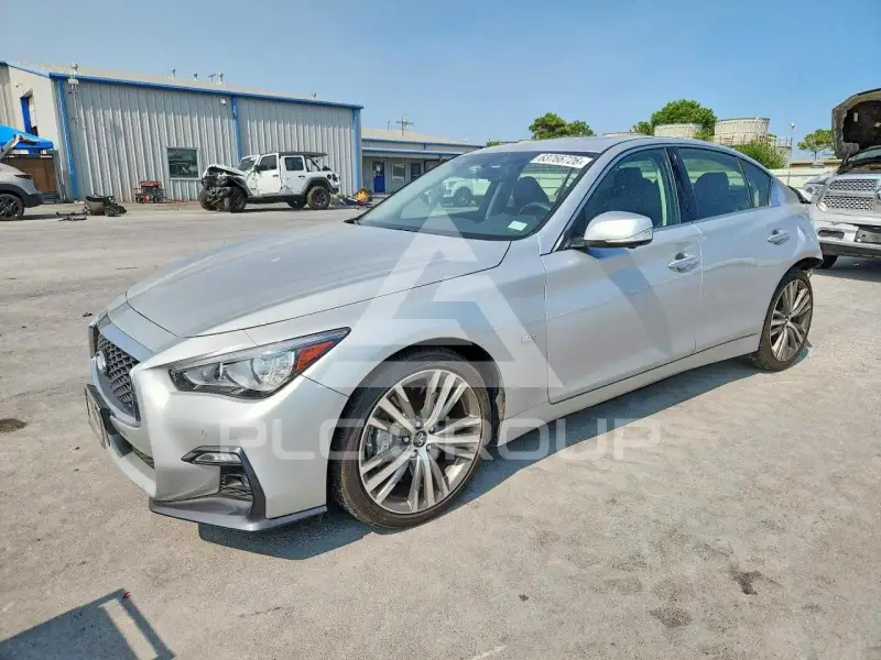2018 Infinity Q50 фото