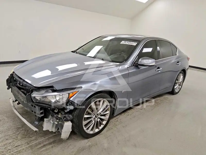2018 Infinity Q50 фото