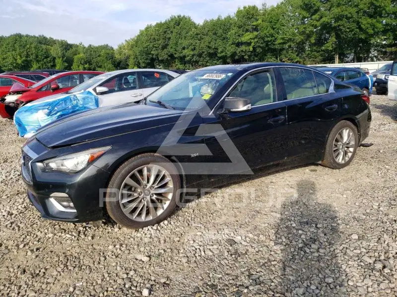 2018 Infinity Q50 фото