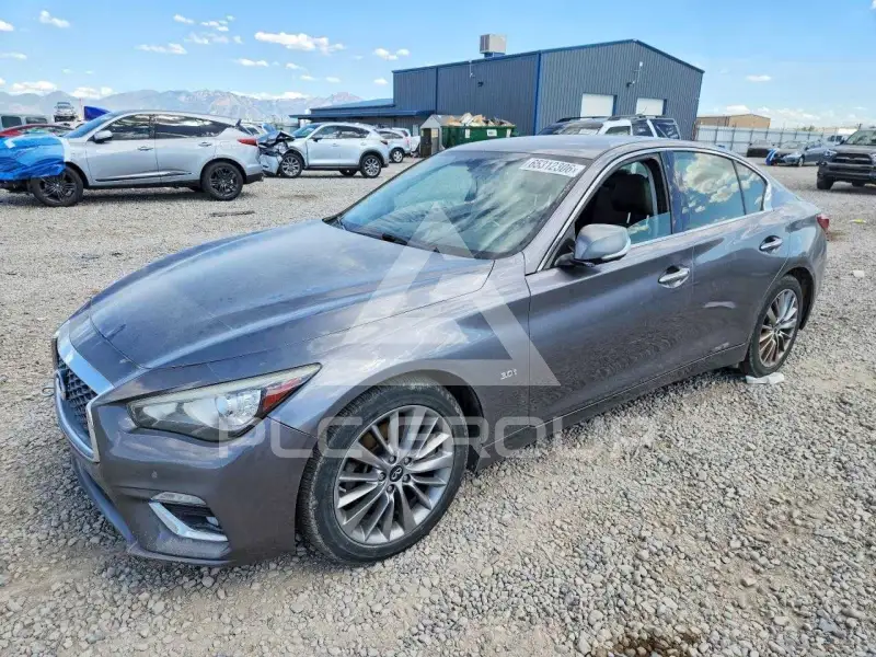 2018 Infinity Q50 фото