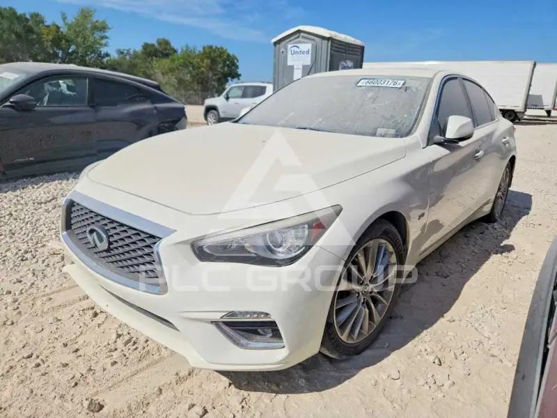 2018 Infinity Q50 фото