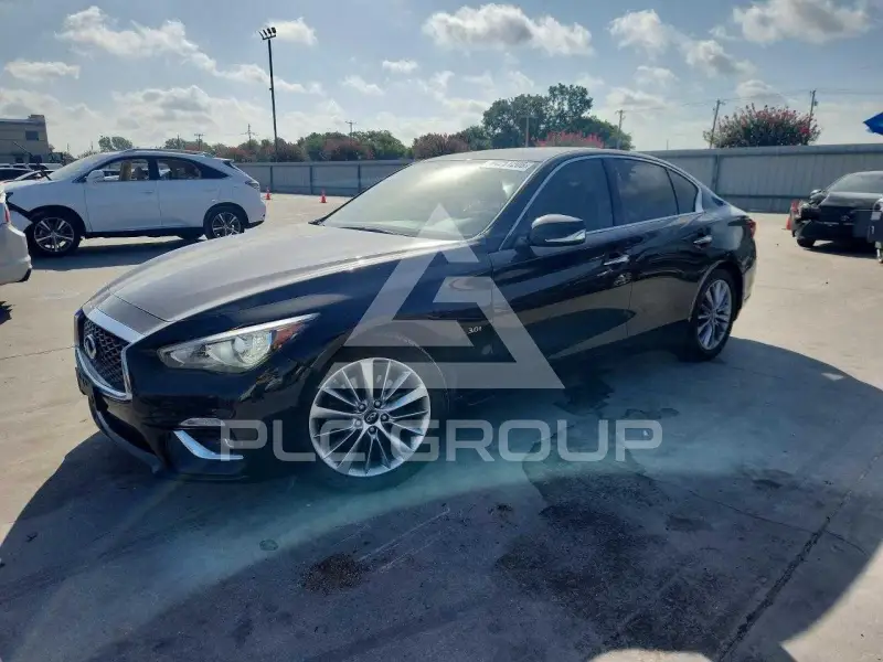 2018 Infinity Q50 photo