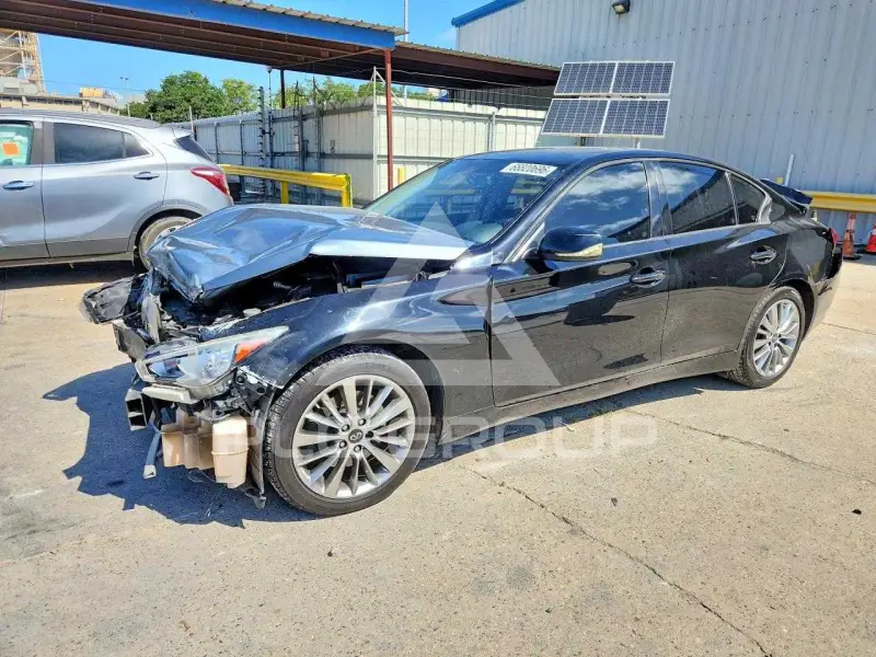 2018 Infinity Q50 фото