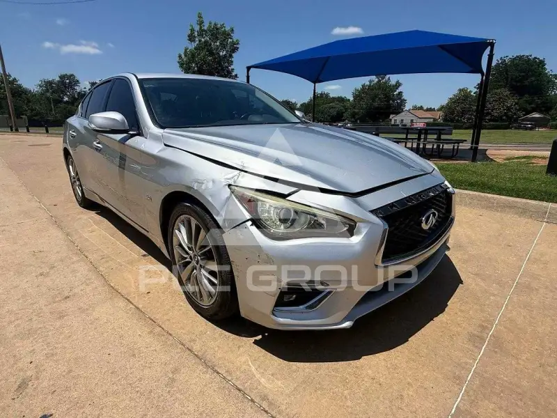 2018 Infinity Q50 фото