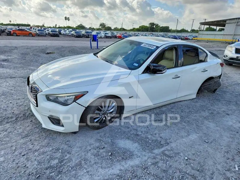 2018 Infinity Q50 фото