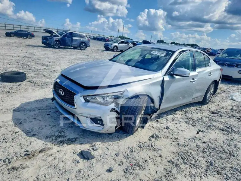 2018 Infinity Q50 photo