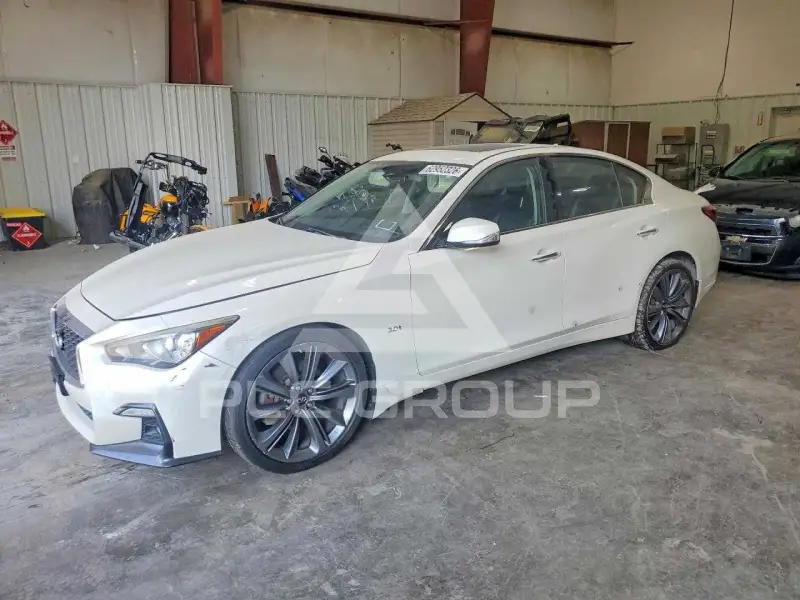 2018 Infinity Q50 фото