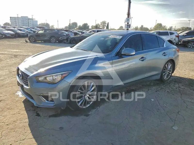 2018 Infinity Q50 photo