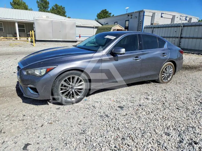2018 Infinity Q50 фото