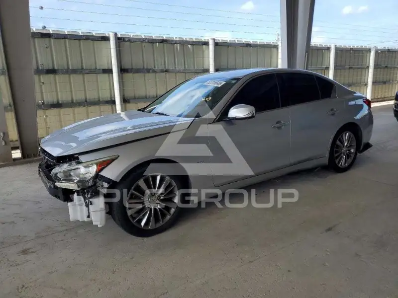 2018 Infinity Q50 фото