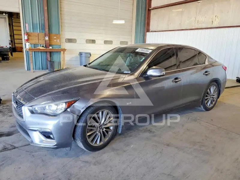 2018 Infinity Q50 photo