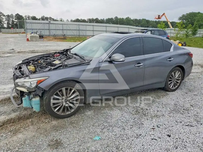 2018 Infinity Q50 фото