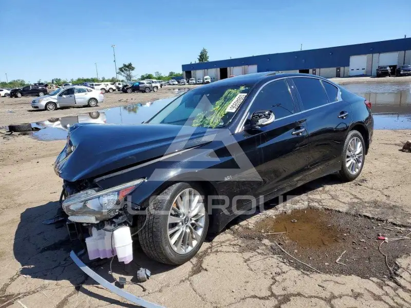 2018 Infinity Q50 photo