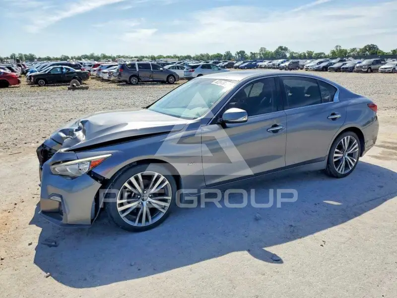 2018 Infinity Q50 фото