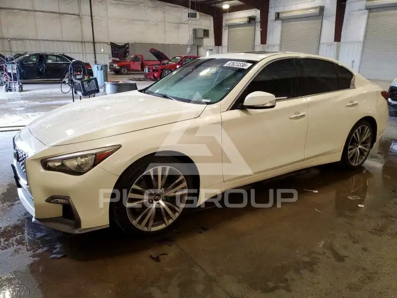 2018 Infinity Q50 фото