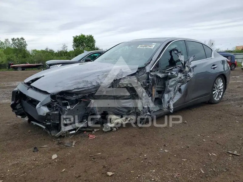 2018 Infinity Q50 photo