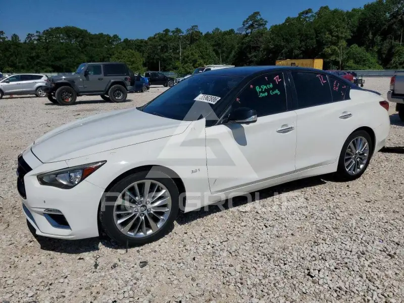 2018 Infinity Q50 фото