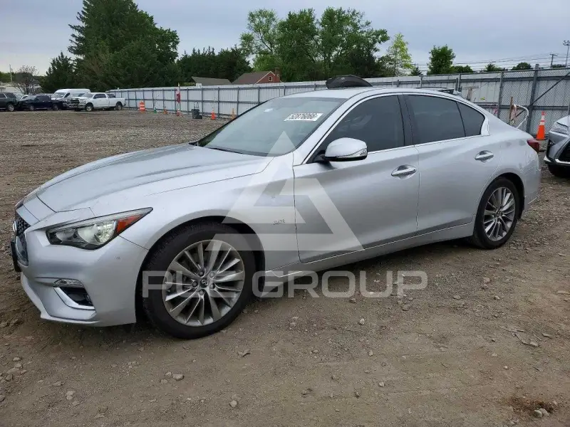 2018 Infinity Q50 фото