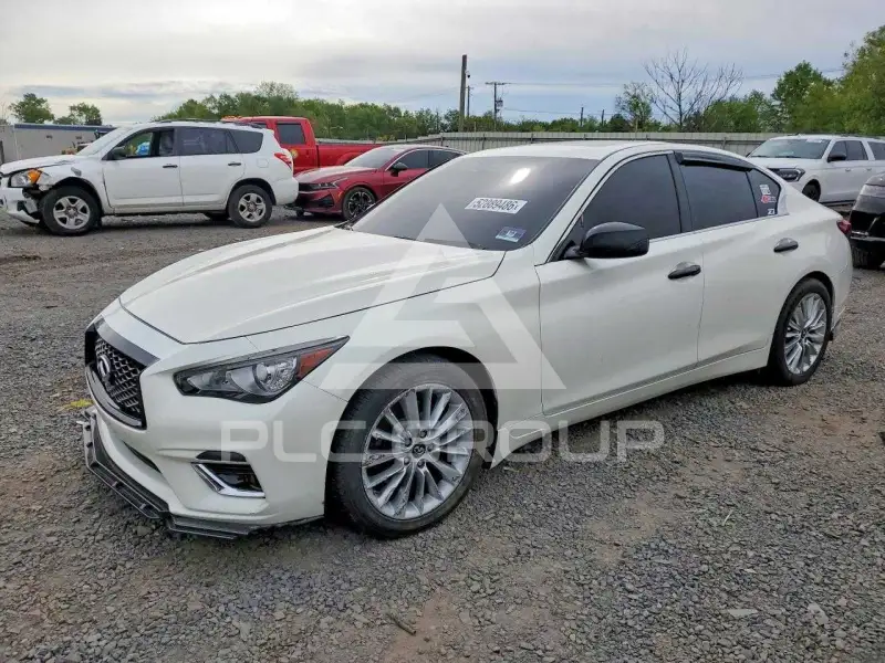 2018 Infinity Q50 фото