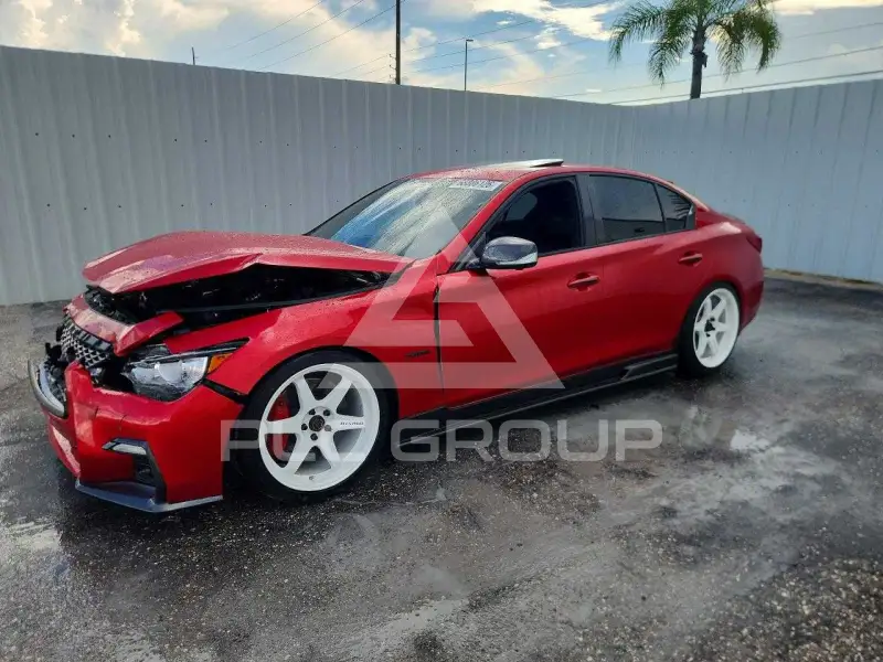 2018 Infinity Q50 photo