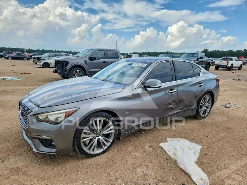 2018 Infinity Q50 фото