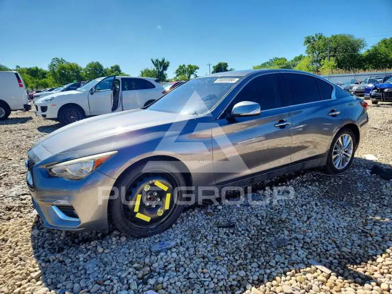 2018 Infinity Q50 фото