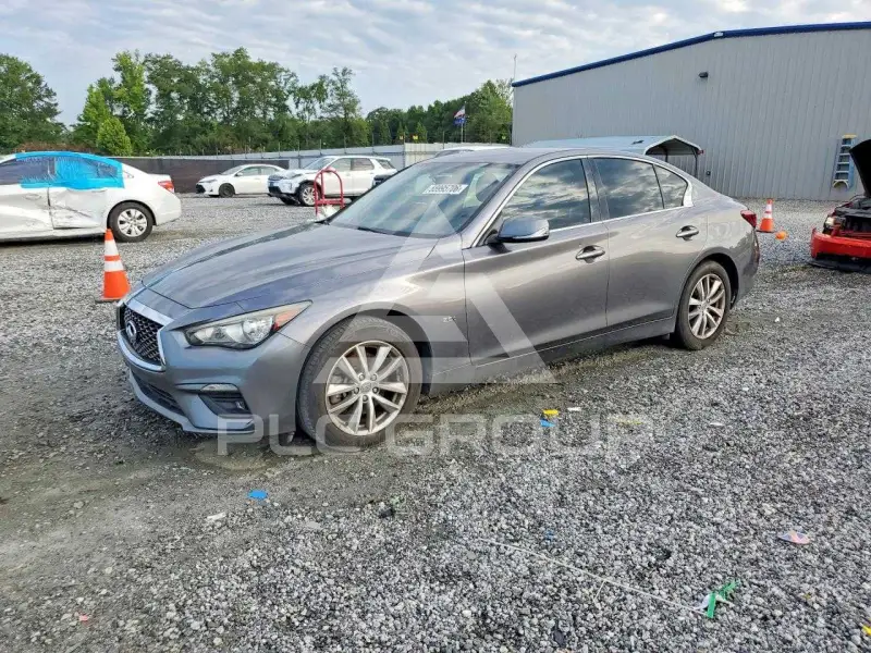 2018 Infinity Q50 photo