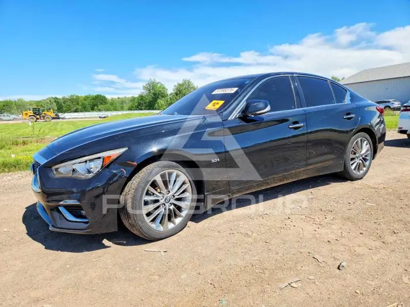 2018 Infinity Q50 photo