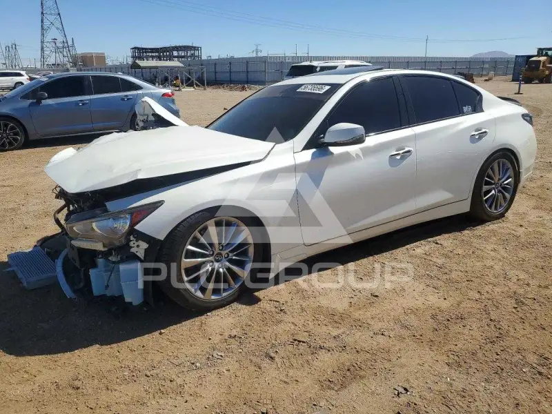 2018 Infinity Q50 фото