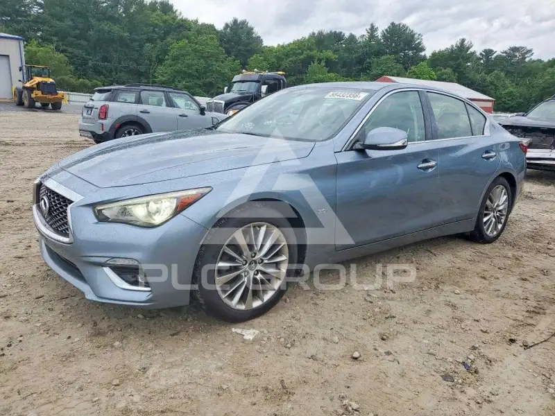 2018 Infinity Q50 фото
