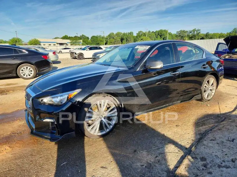 2018 Infinity Q50 фото