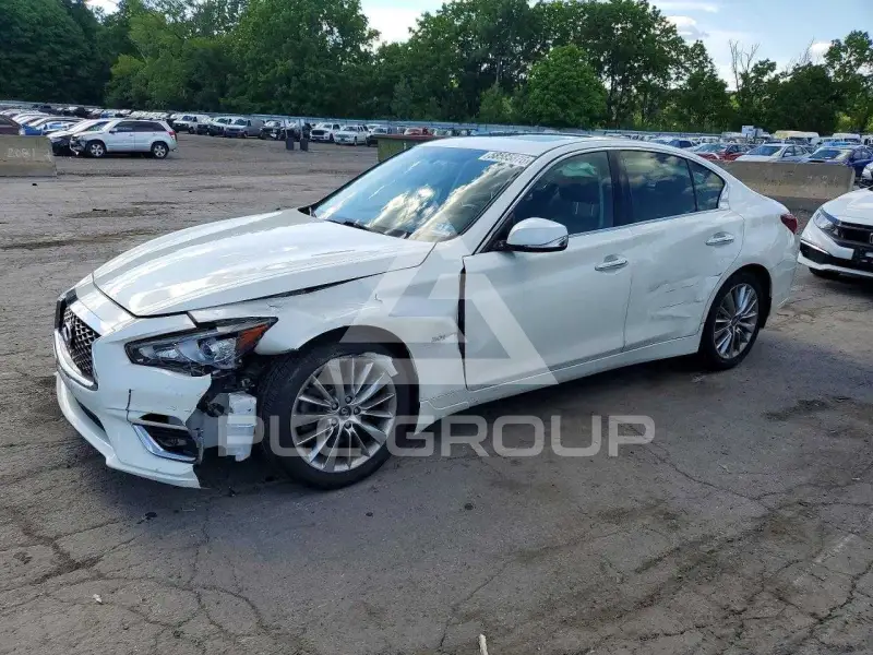 2018 Infinity Q50 фото