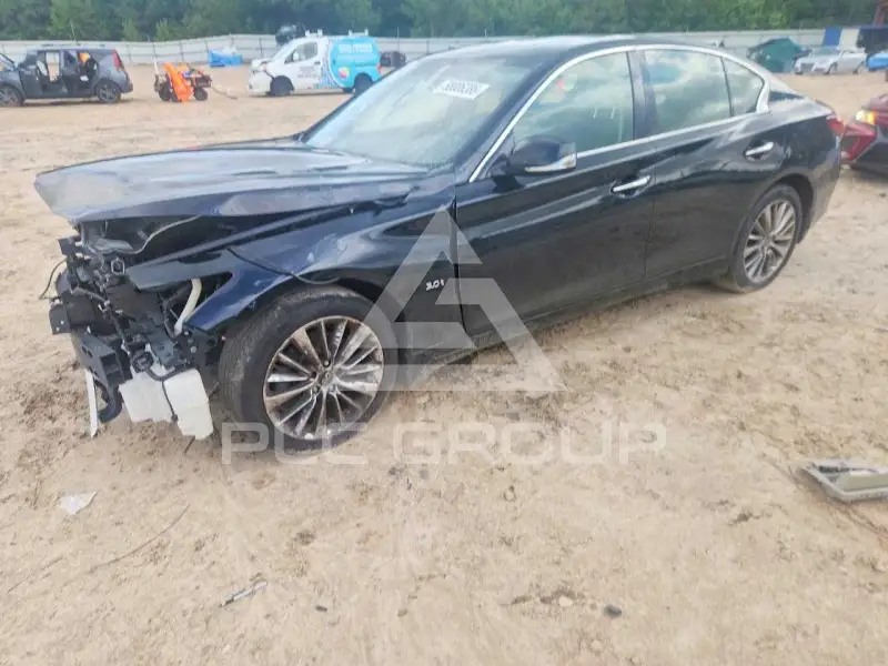 2018 Infinity Q50 photo