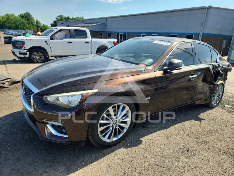 2018 Infinity Q50 фото