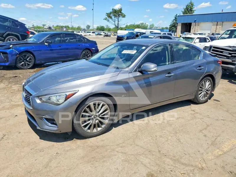 2018 Infinity Q50 фото