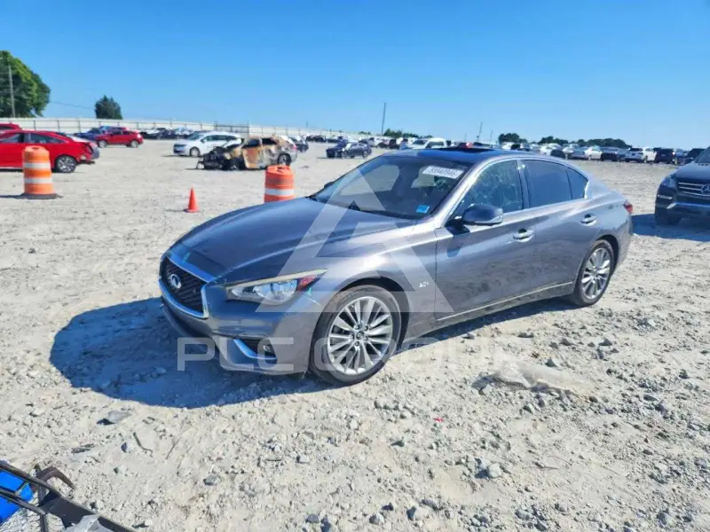 2018 Infinity Q50 фото