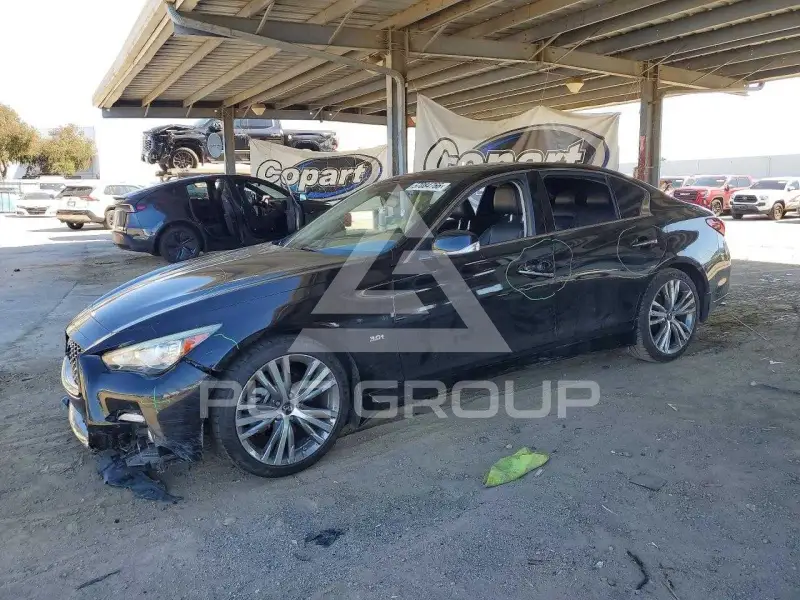 2018 Infinity Q50 photo