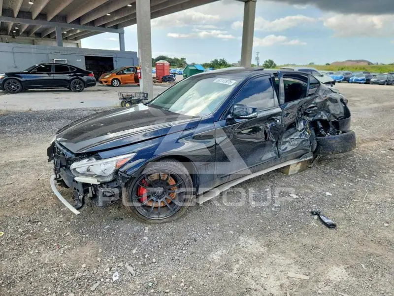 2018 Infinity Q50 photo