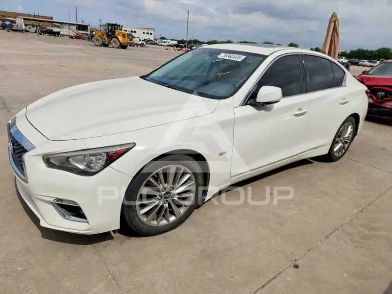 2018 Infinity Q50 фото