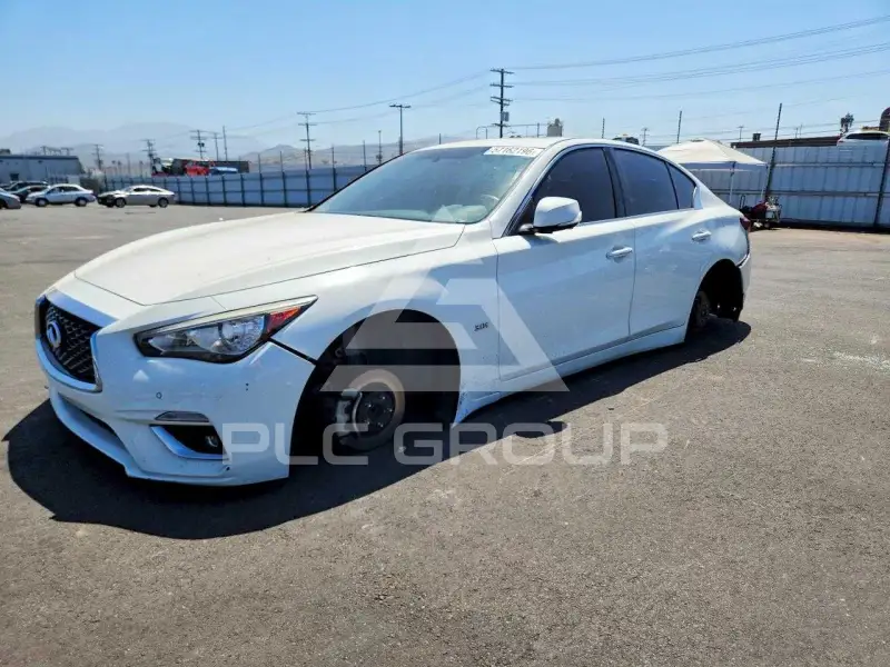 2018 Infinity Q50 photo