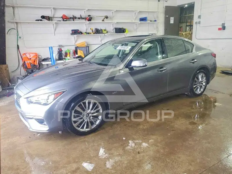 2018 Infinity Q50 фото