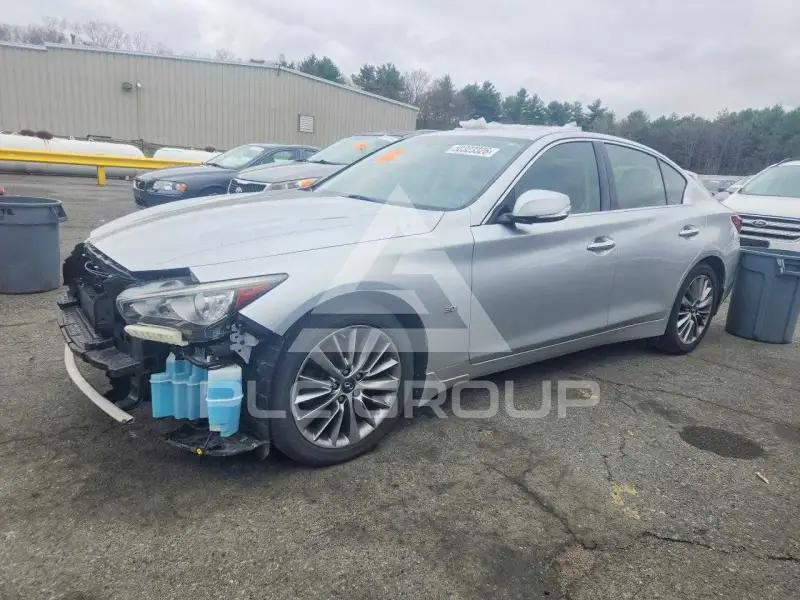 2018 Infinity Q50 фото