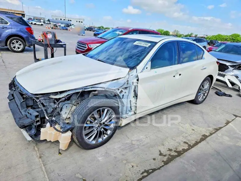 2018 Infinity Q50 фото