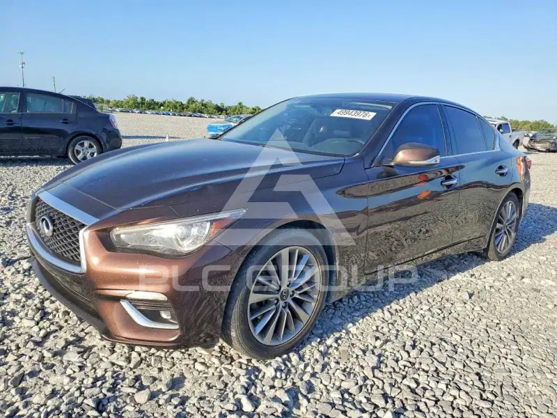 2018 Infinity Q50 фото