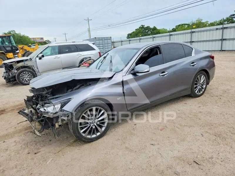 2018 Infinity Q50 фото