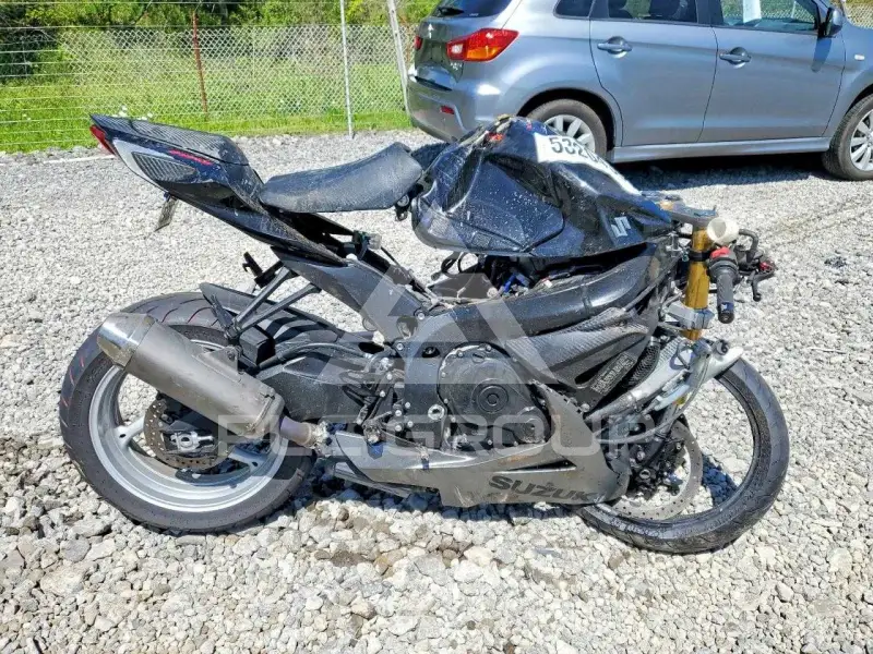 2018 Suzuki GSX-R750 фото